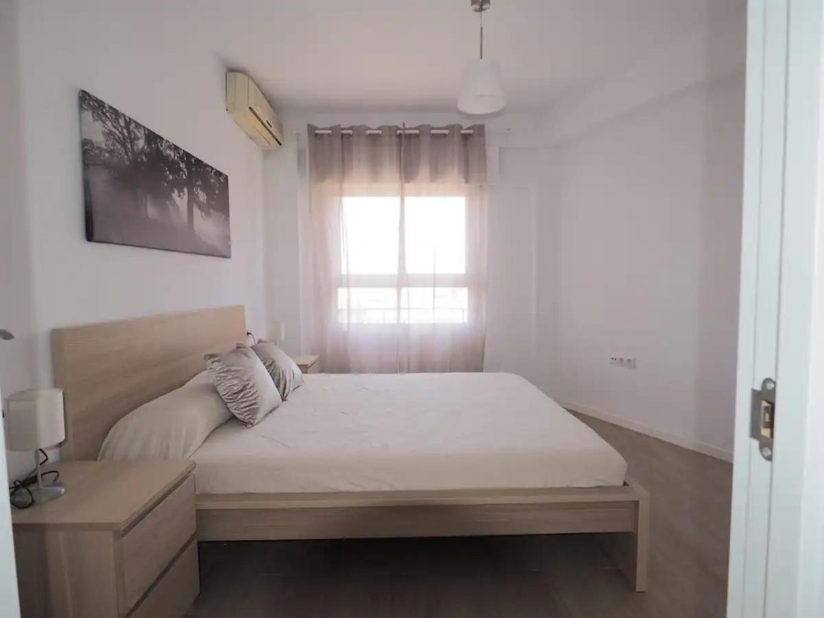 Apartamento Con Vistas En Malaga Ngoại thất bức ảnh